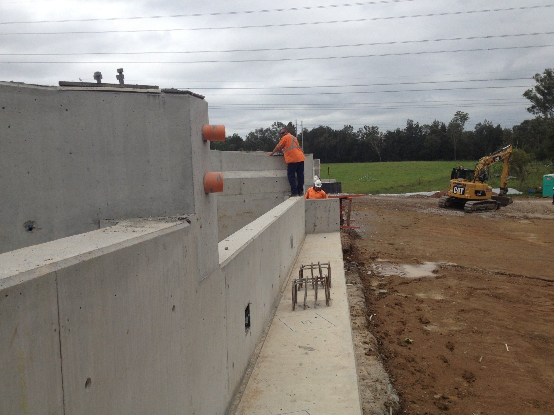 New wall under construction