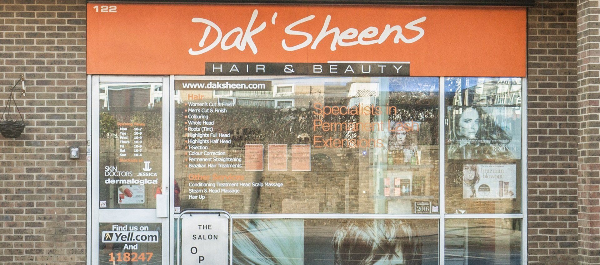 salon front