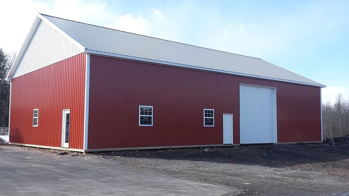 Licensed & Insured Barn  Builder