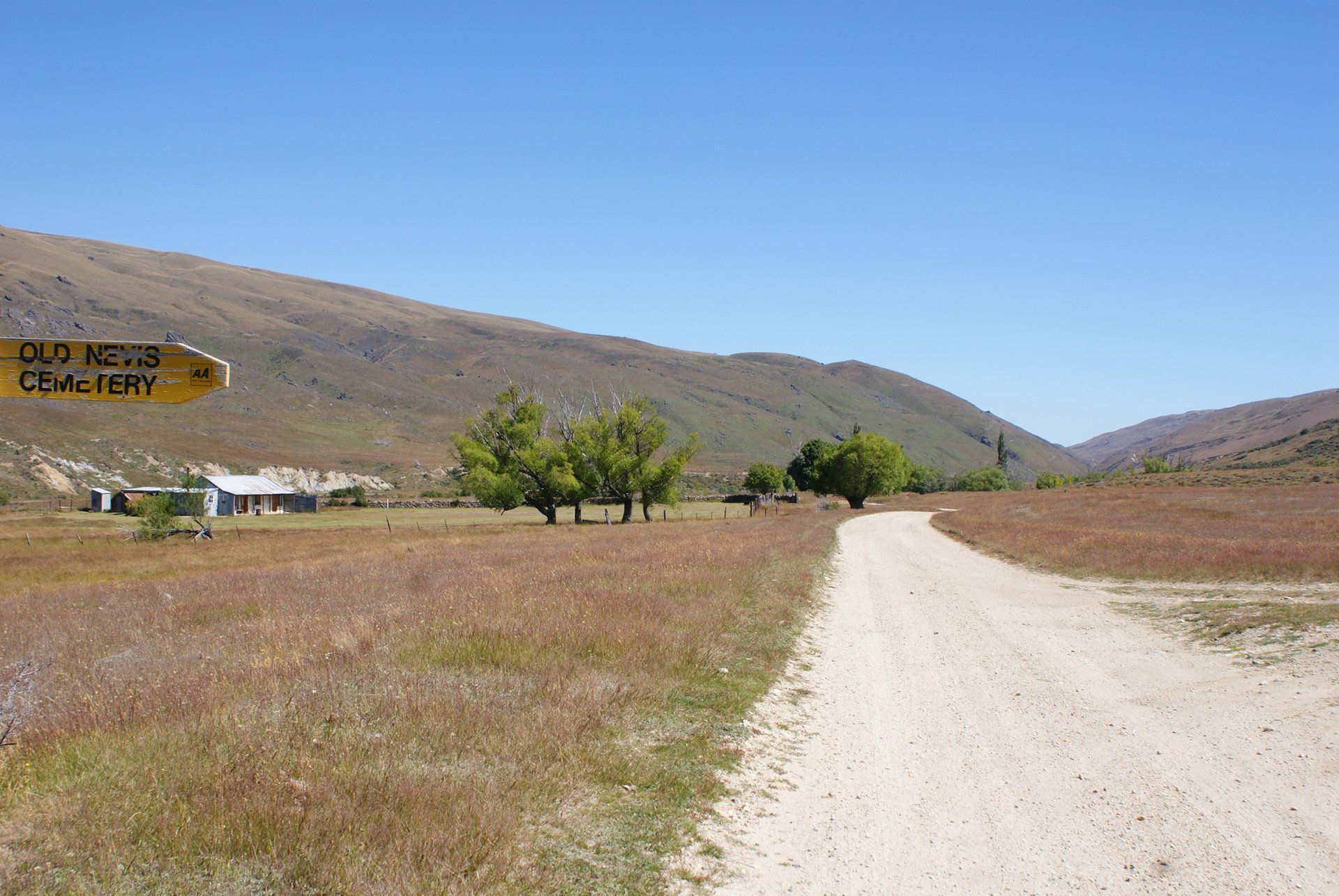 Nevis Valley tours