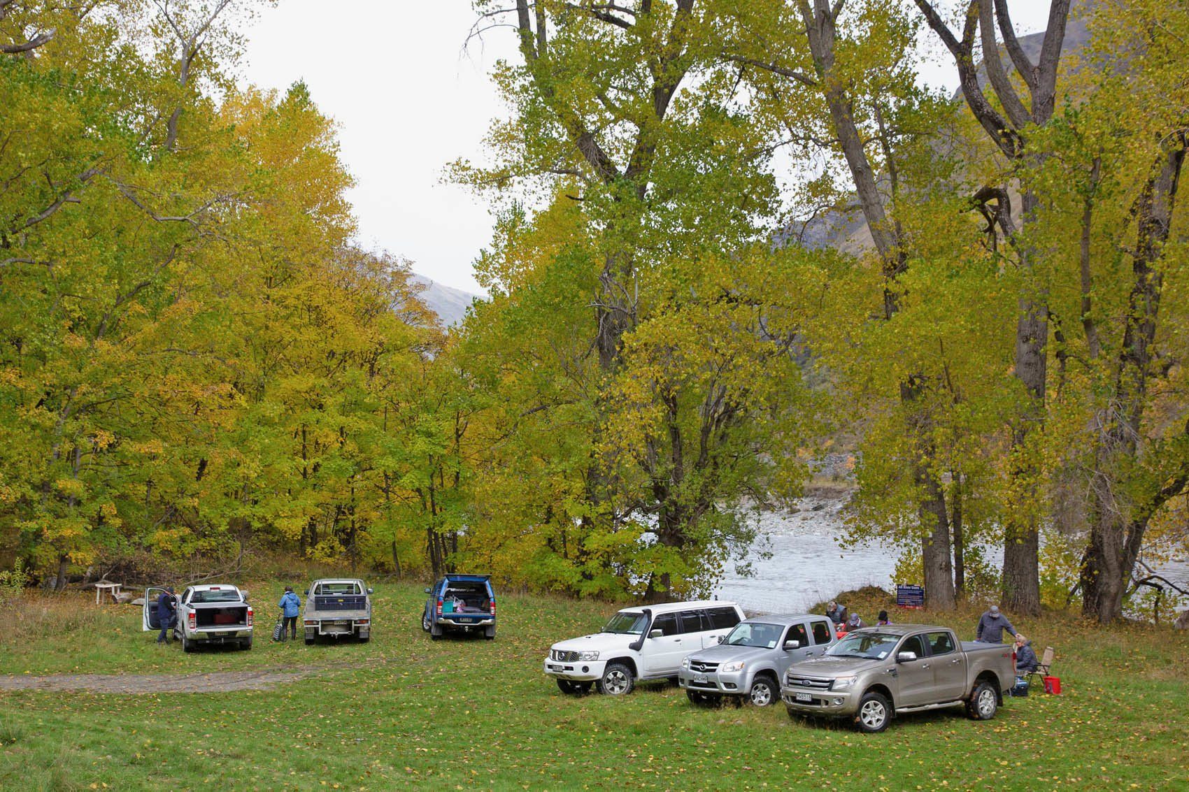 Skippers Canyon tours