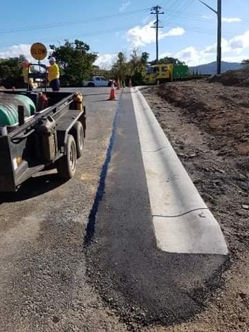 Asphalt with Workers - Asphalt Service in Corindi Beach, NSW