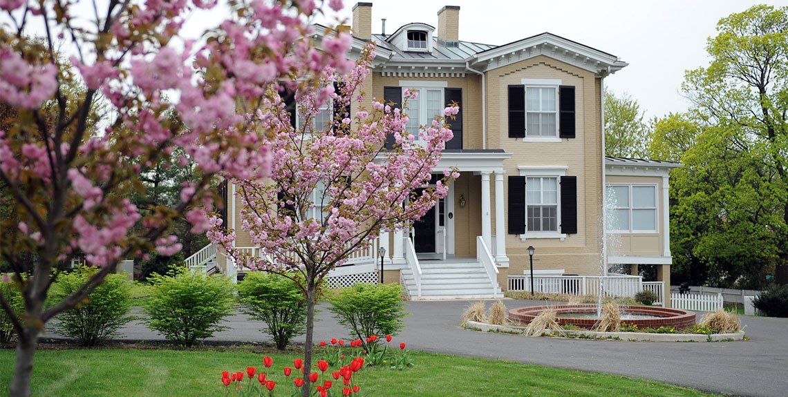 The Lee Street Mansion Brought to you buy Alls Real Estate.