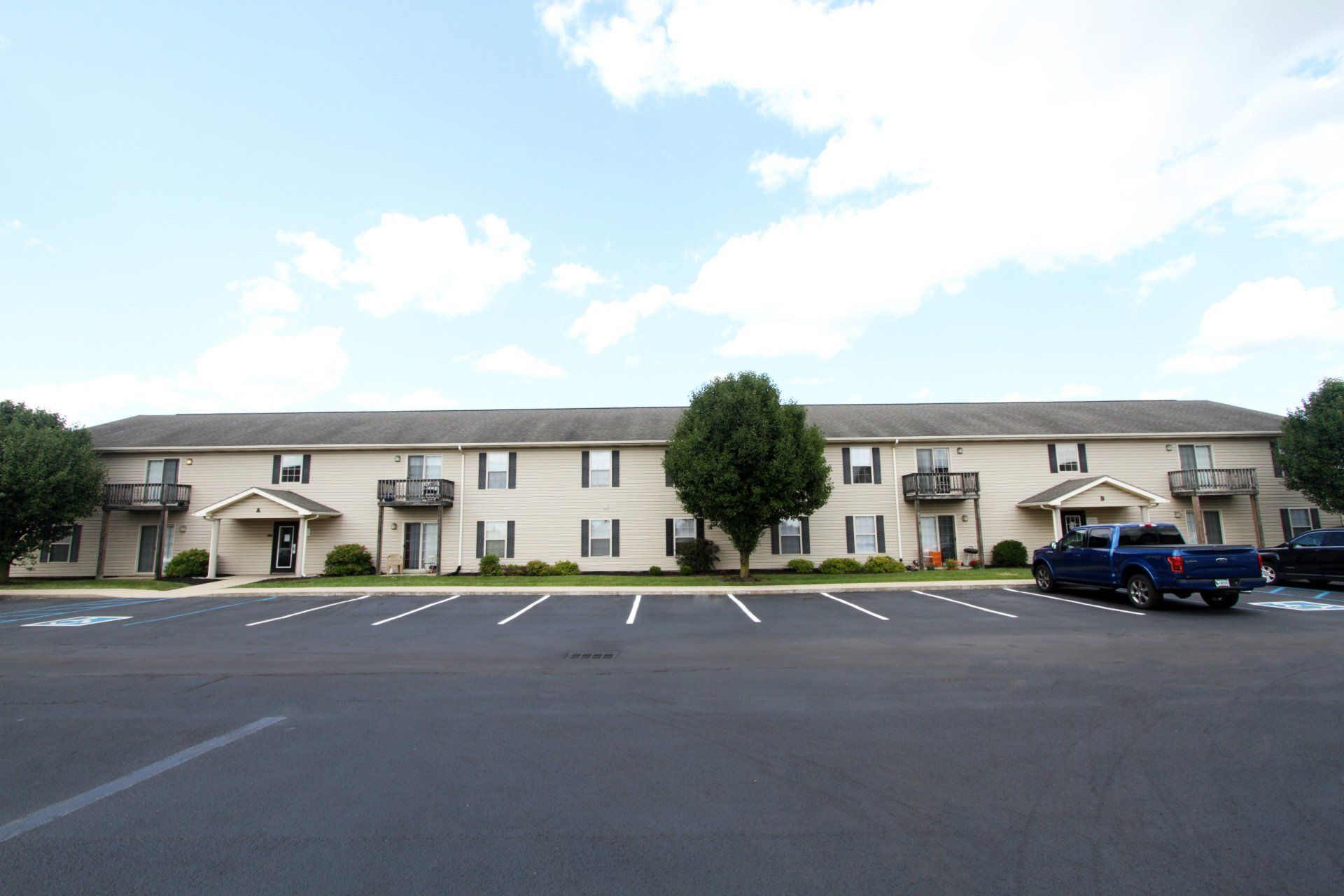 Fox Brook Apartments in Muncie, Indiana photo gallery