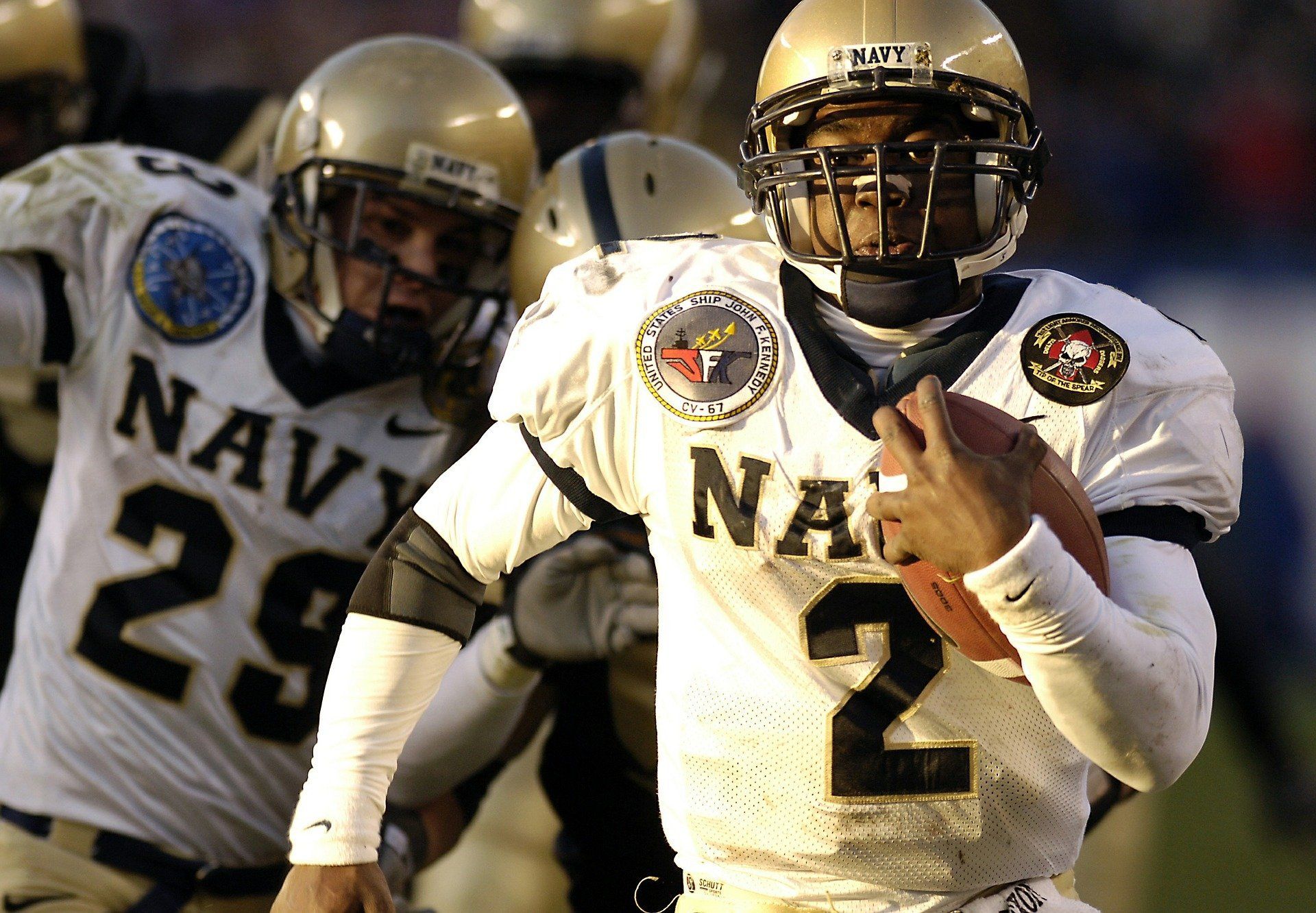 expert handicappers free picks and premium selections