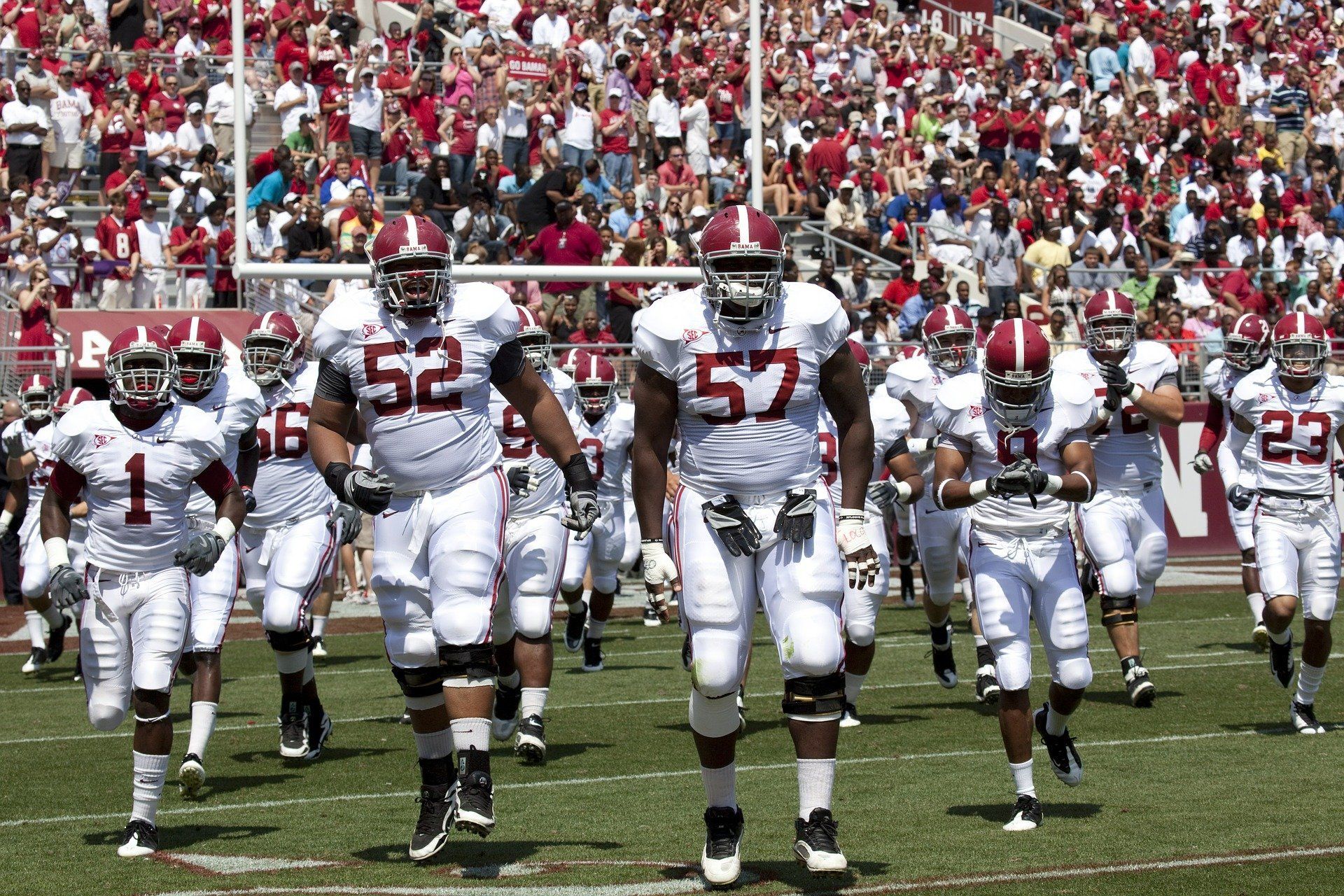 Expert college football picks and free predictions