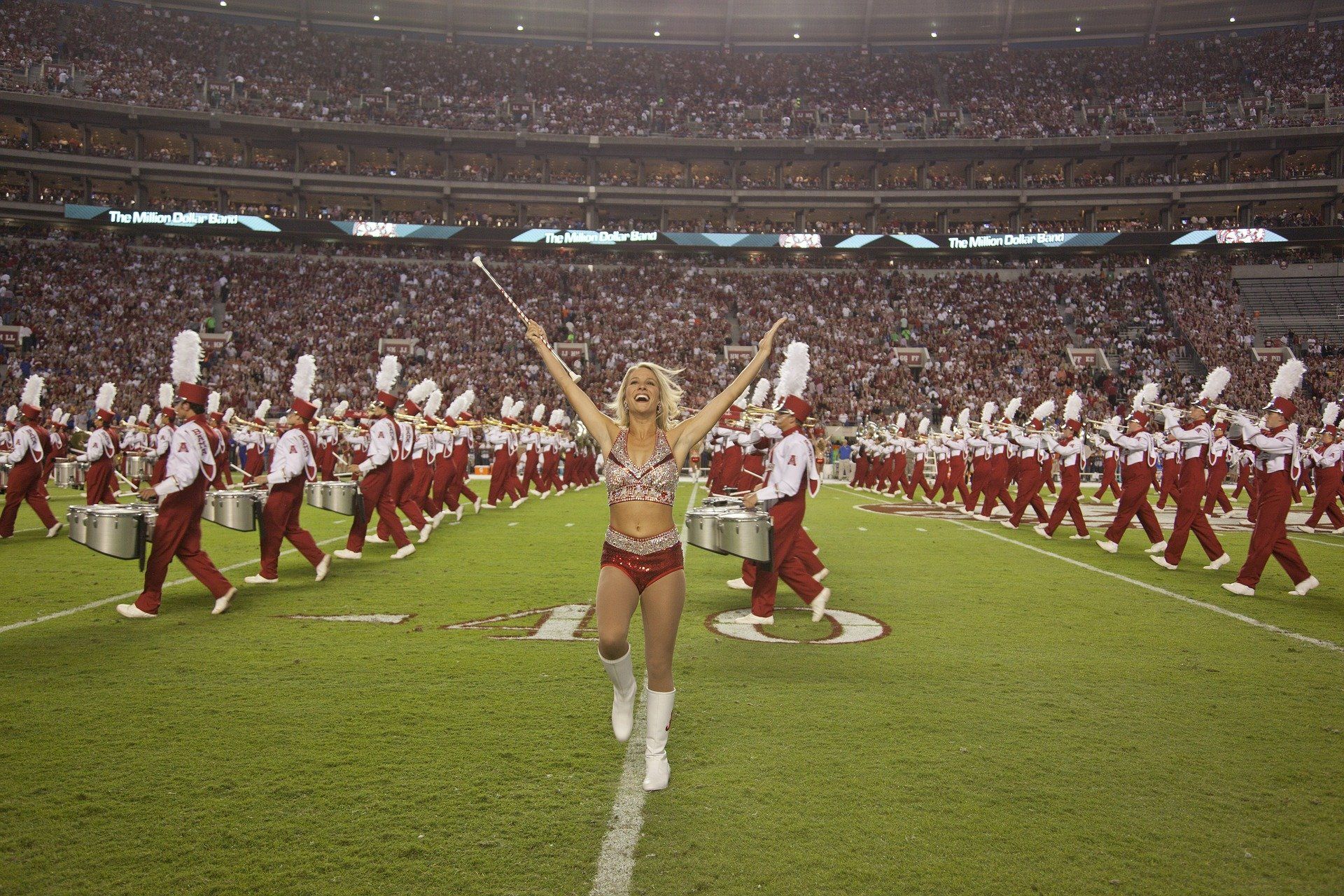 Your top source for free NCAAF picks and expert handicapper predictions ATS