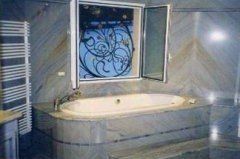 Arredo bagno in marmo