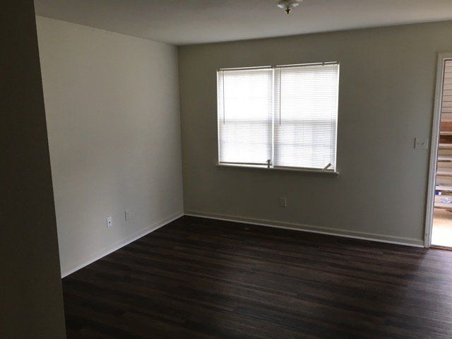Narrow’s Nest Apartments