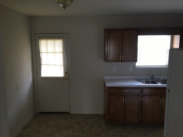 Narrow’s Nest Apartments