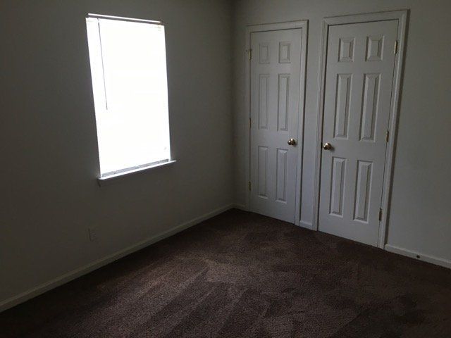 Narrow’s Nest Apartments