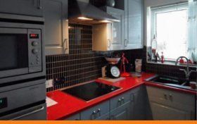kitchen cabinet spray painting