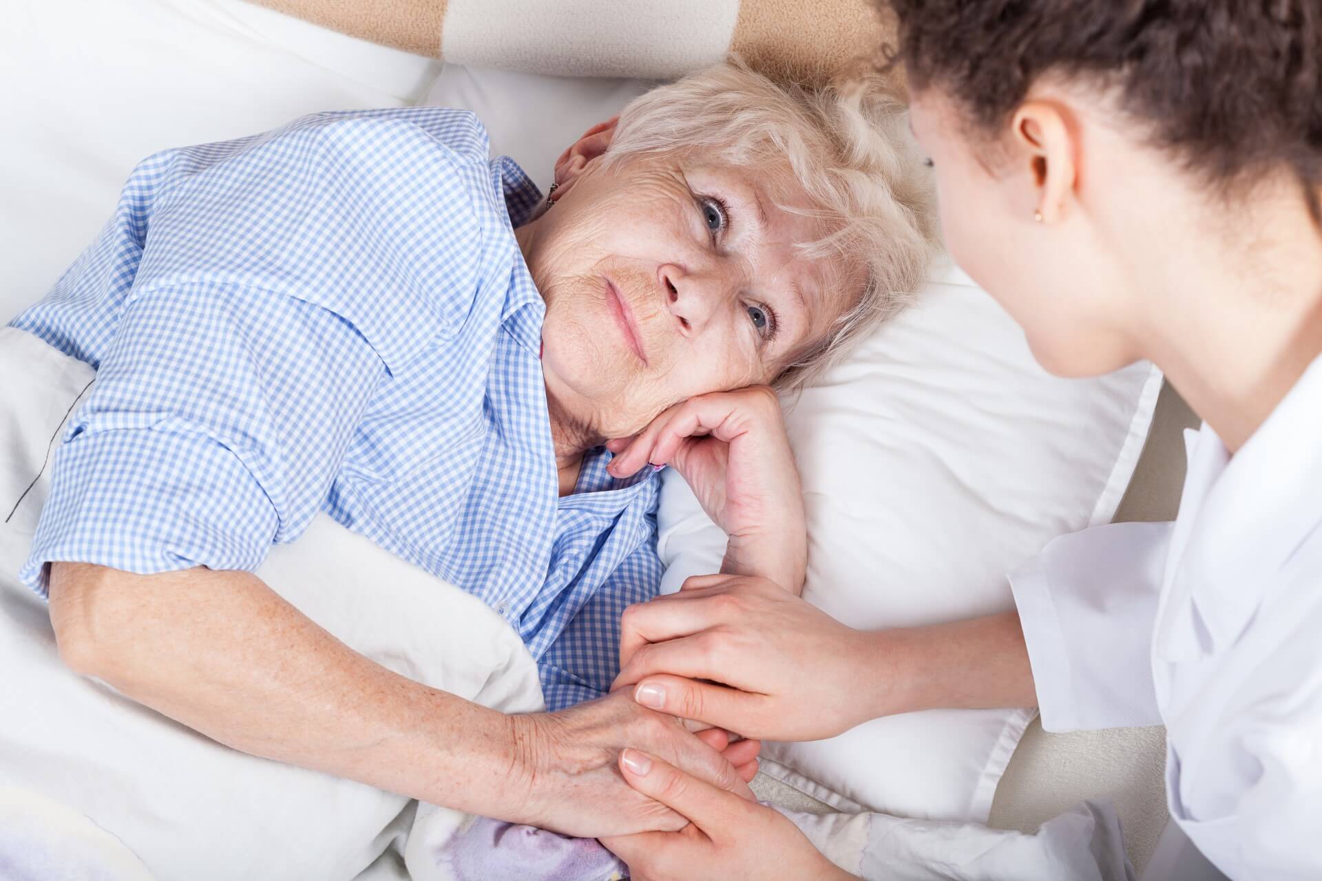 assistente specializzata nel sostegno agli anziani