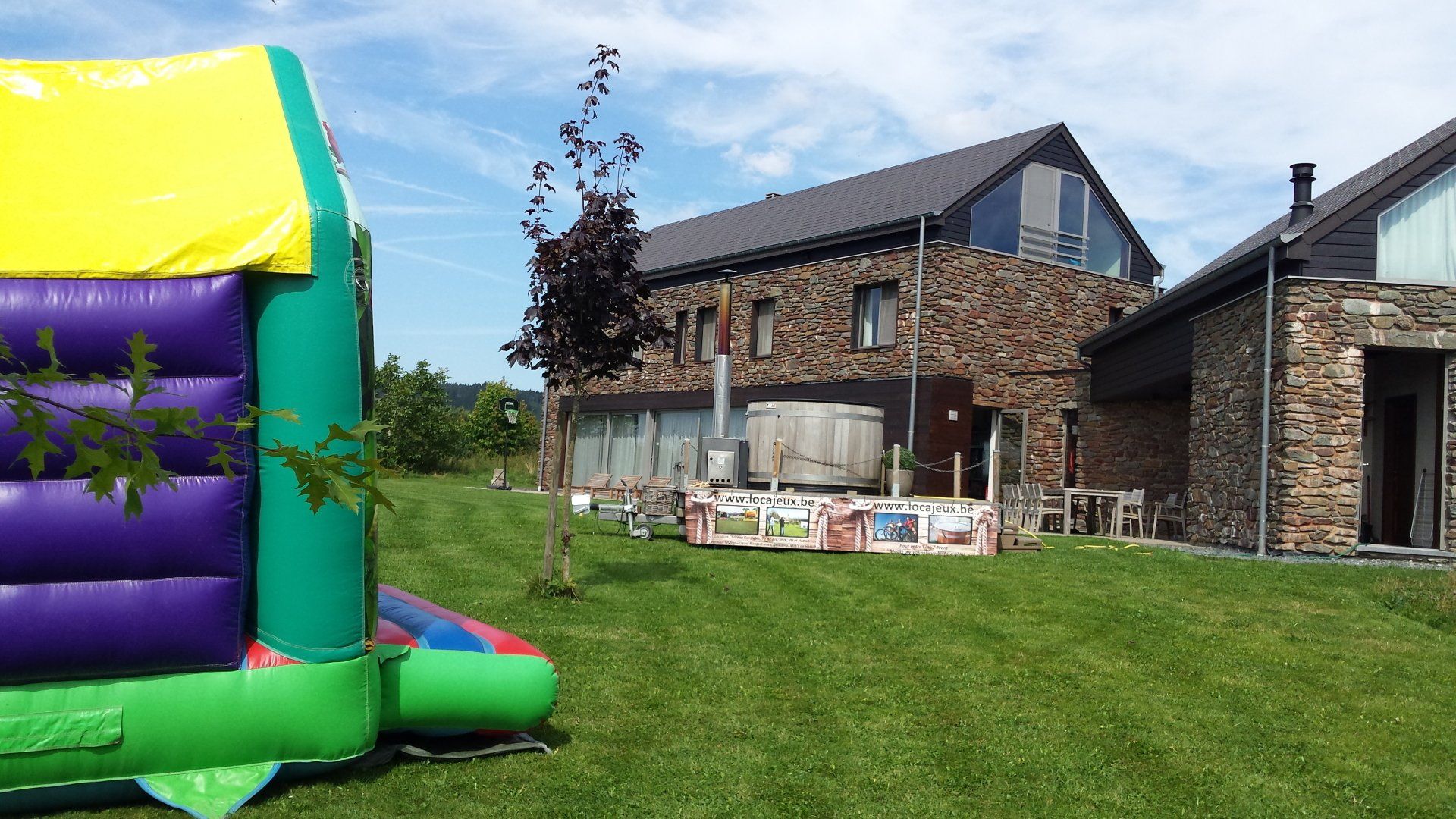 la roche met hottub