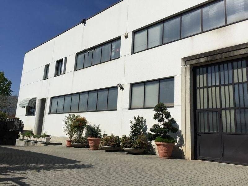 Esterno azienda