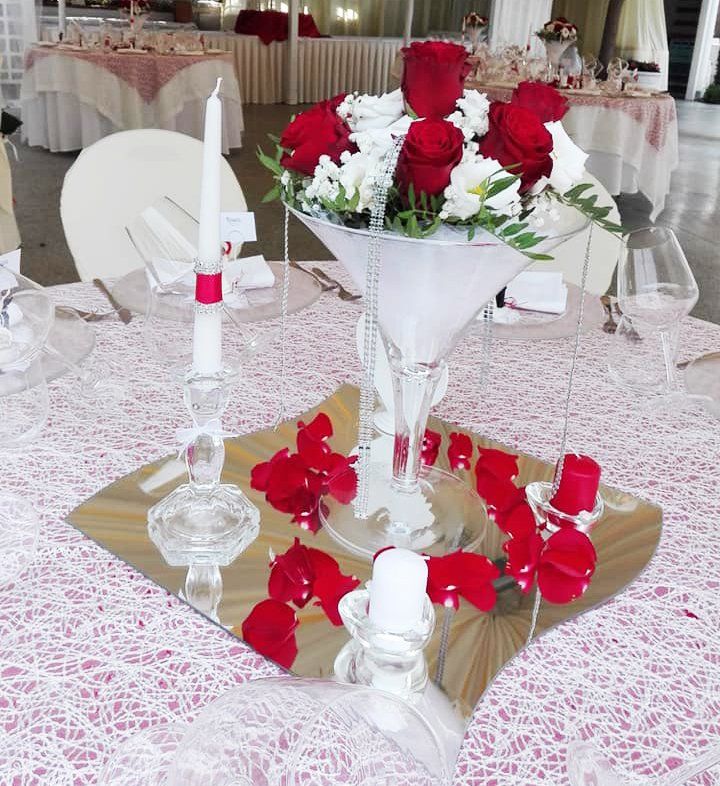 addobbo floreale per matrimonio all'aperto