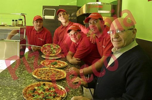 Da sinistra: Orlando, Cristian, Luca, Andrea e Nonno Guglielmo