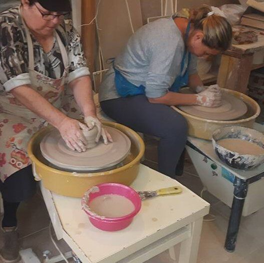 סדנאות עיסת נייר בהוד השרון - שלומית טמיר סדנאות עיסת נייר בהוד השרון - שלומית טמיר