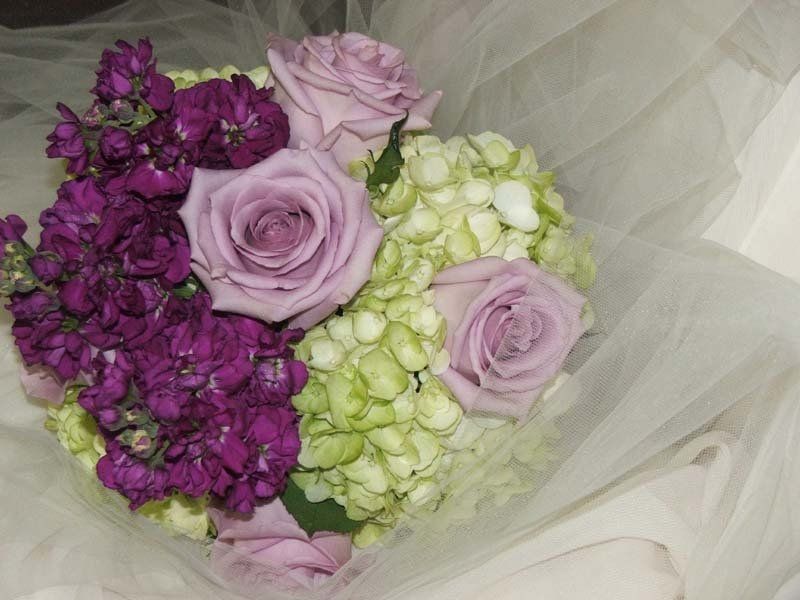 mix wedding flowers