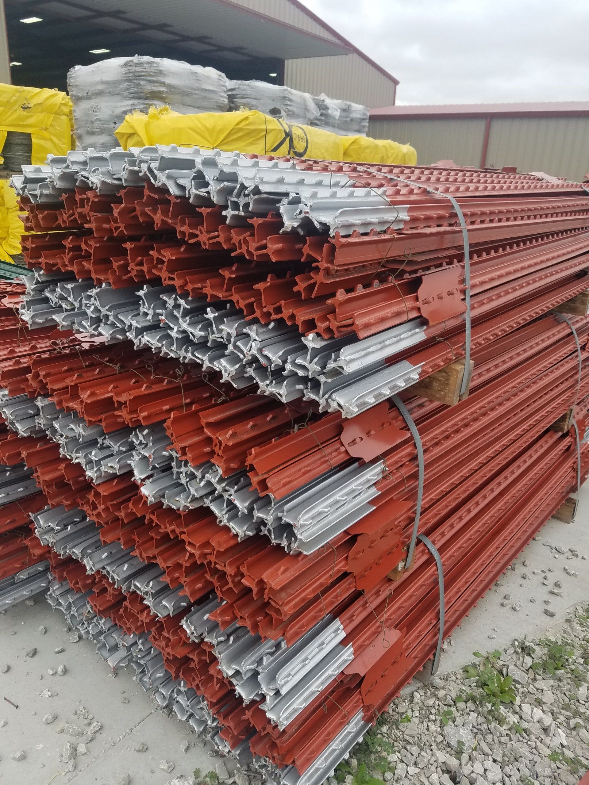 Fence Red T-Posts