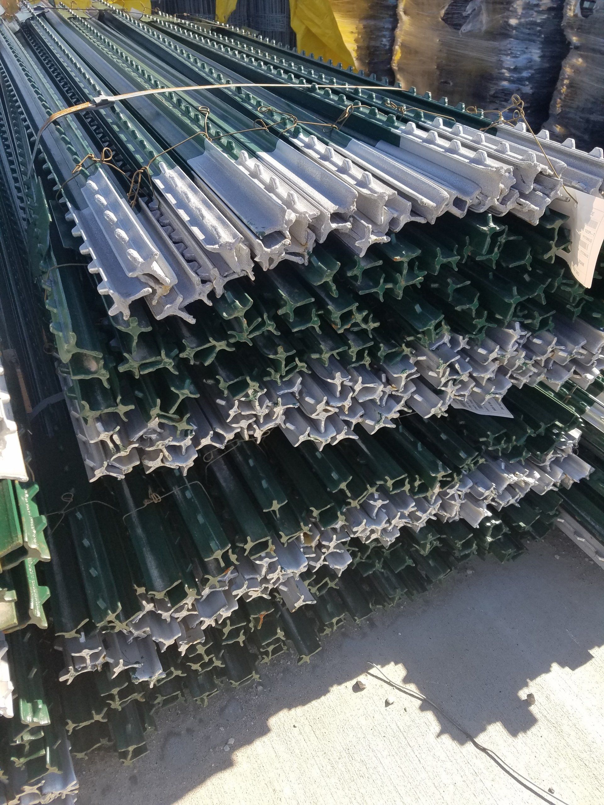 Fence T-Posts
