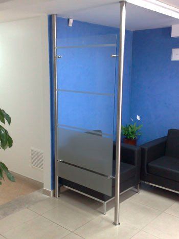 Divisiones de oficina y fachadas