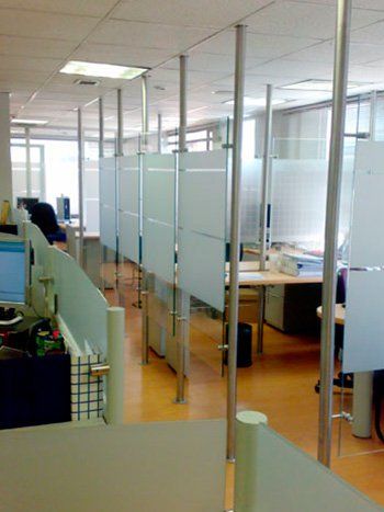 Divisiones de oficina y fachadas