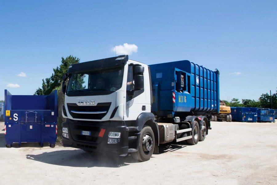 Camion per rifiuti