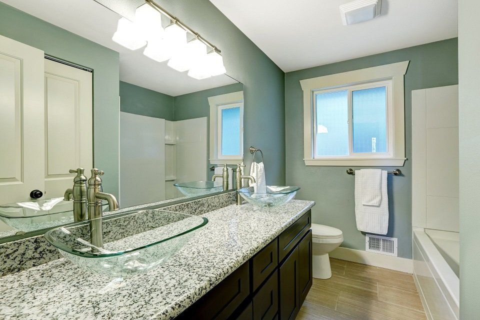 Top in marmo per bagno
