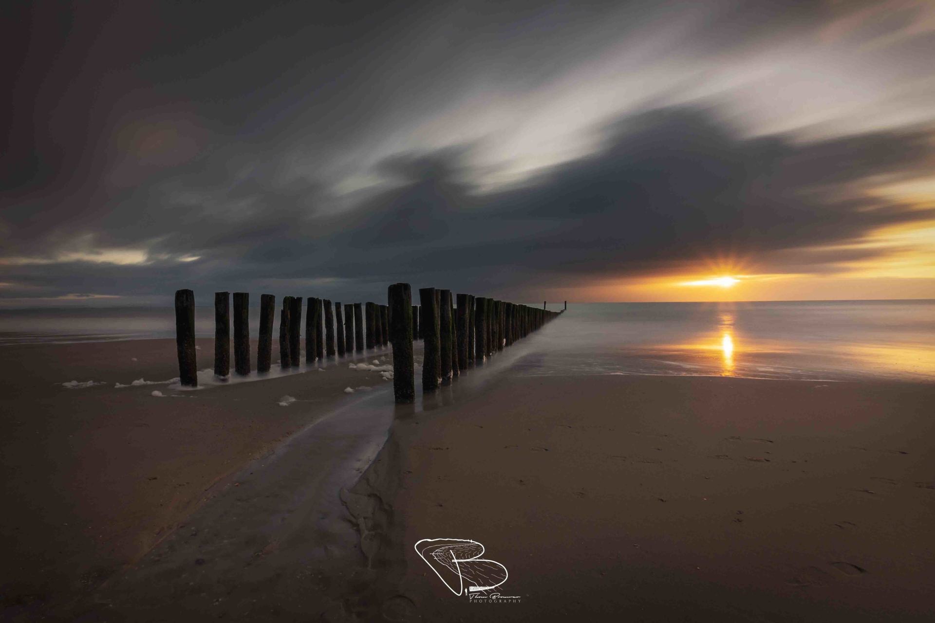 Foto gemaakt aan het strand van Zoutelande. Fotograferen met lange sluitertijd