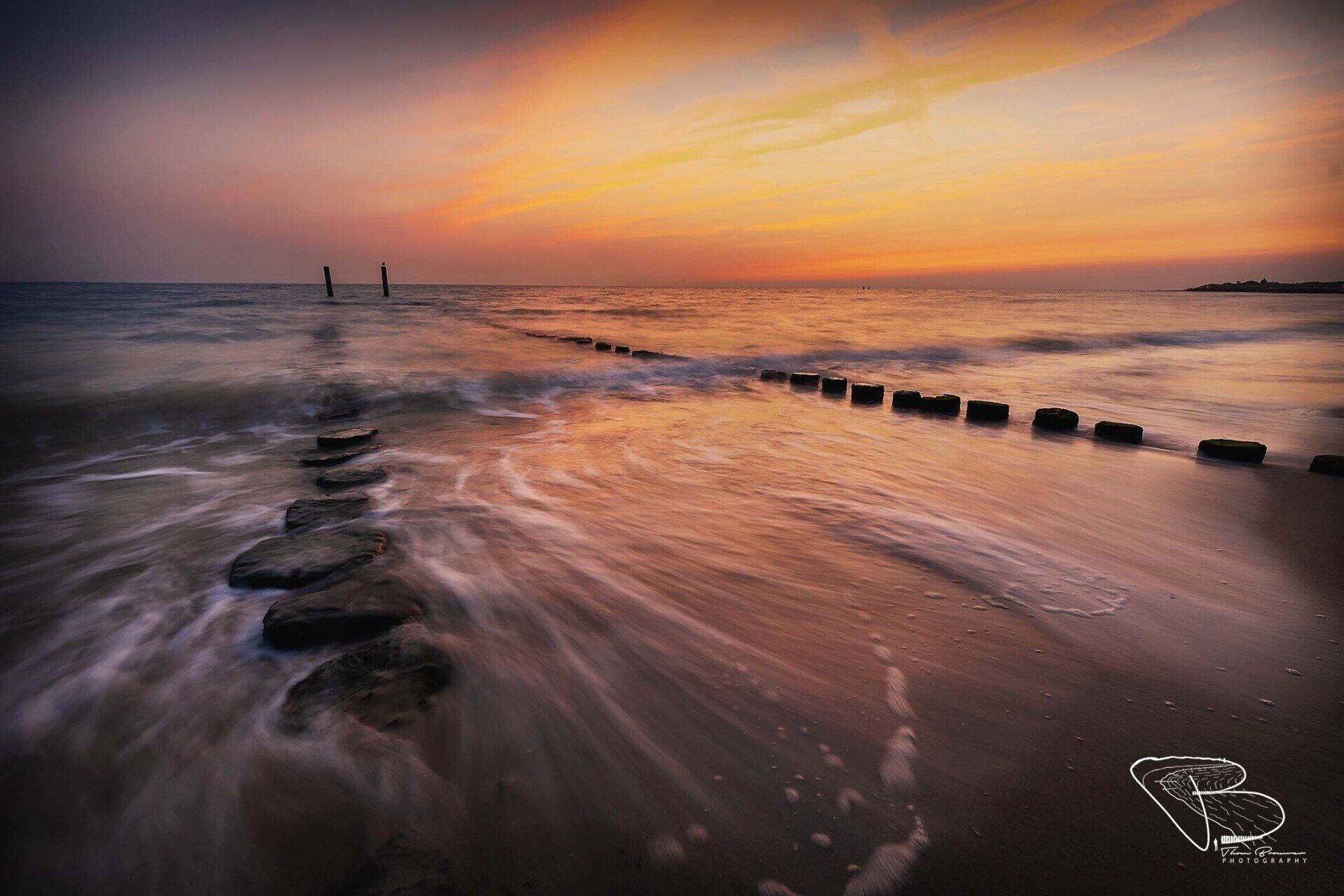 Foto gemaakt aan het strand bij Zoutelande Beweging door langere sluitertijd in beeld