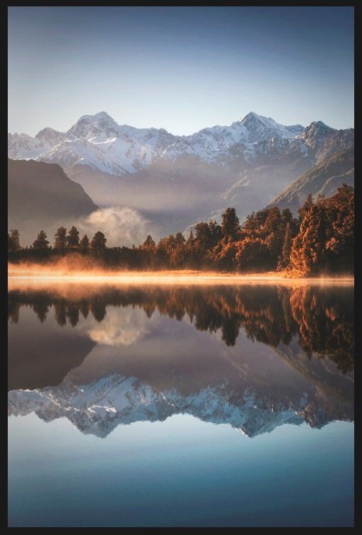 Mount Cook weerspiegelt in Lake Matheson, Nieuw-Zeeland Symmetrie in de compositie