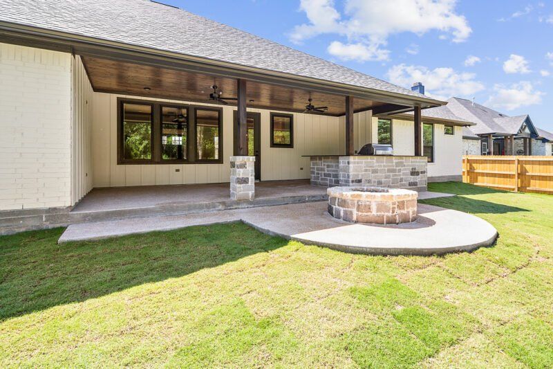 Pitman Custom Homes - Exterior