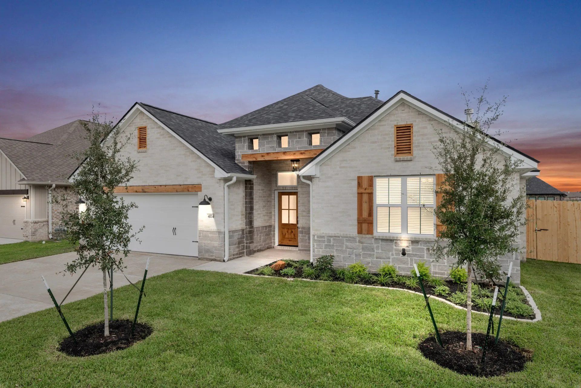 Ridgewood Custom Homes - Exterior