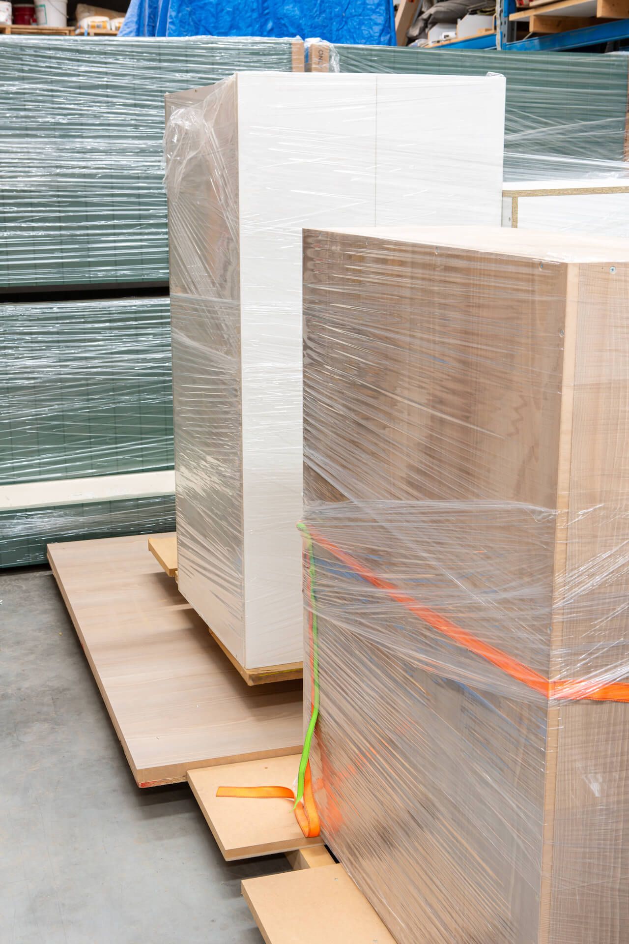 Store & Packaging
