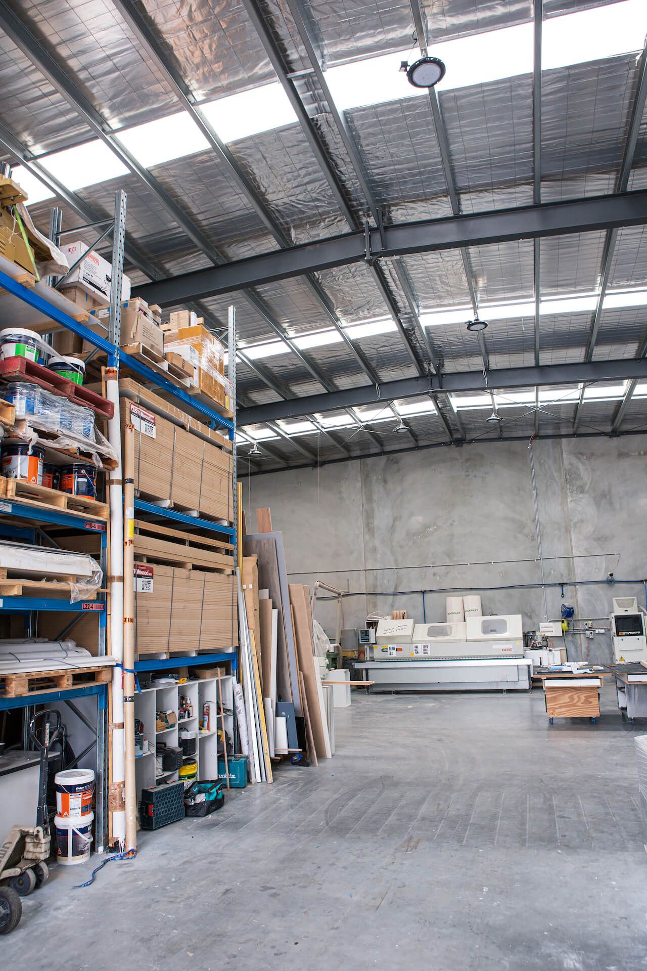 Store & Packaging
