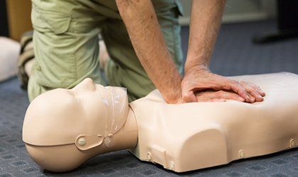 first aid demonstration