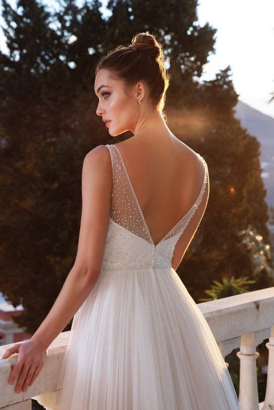 Justin Alexander wedding dress 88118 back close up