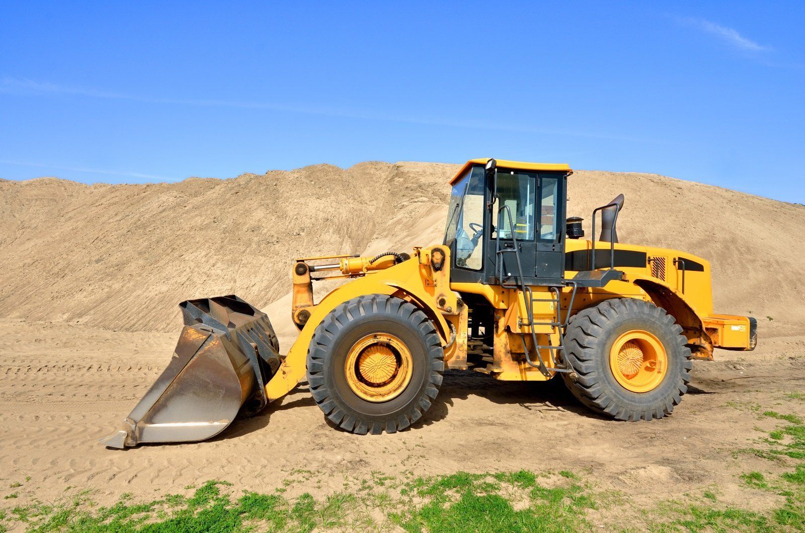Buldozer accantonate