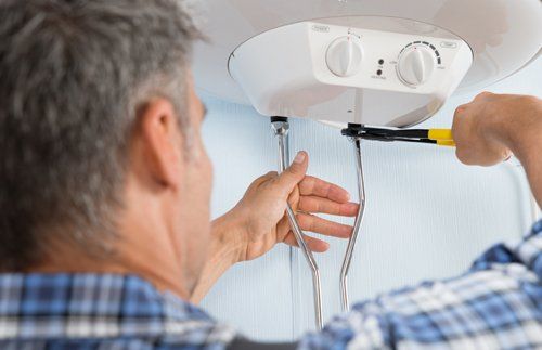 Expert installing water heater in Canyon Lake, TX