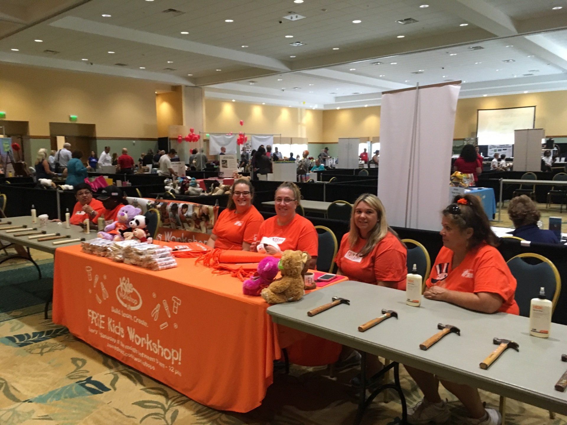 Home Depot for kids at the Buddy Bear® den