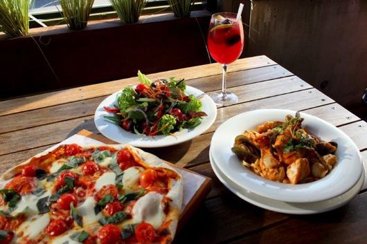 Casa Nostra restaurant offers authentic Italian cuisine and fine wine in Christchurch, NZ