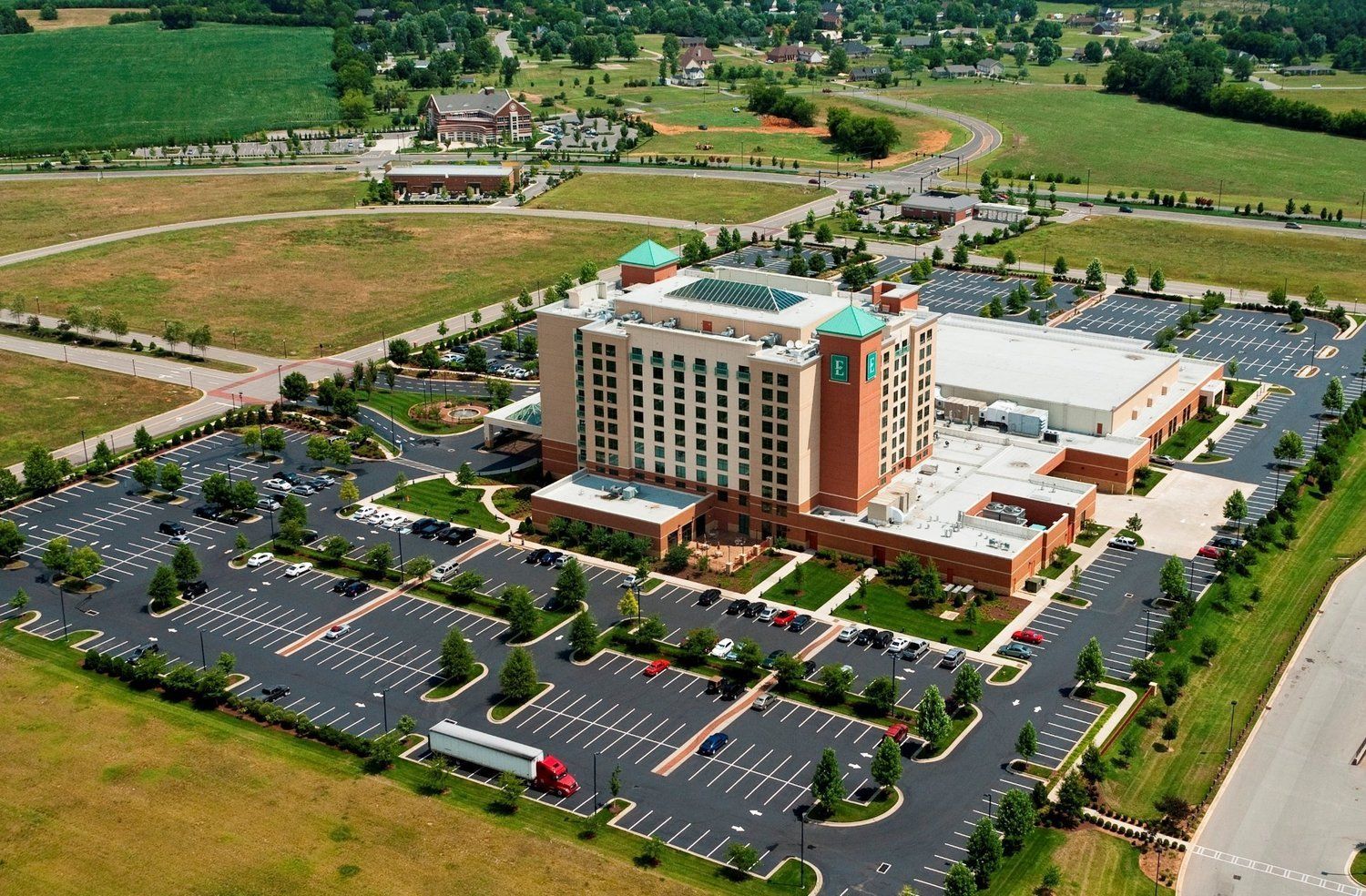 nashville hotel commercial construction