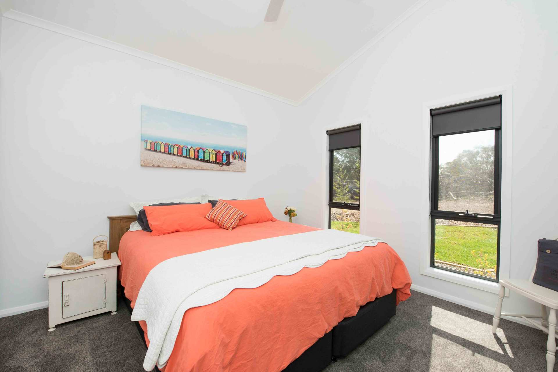 bed room orange