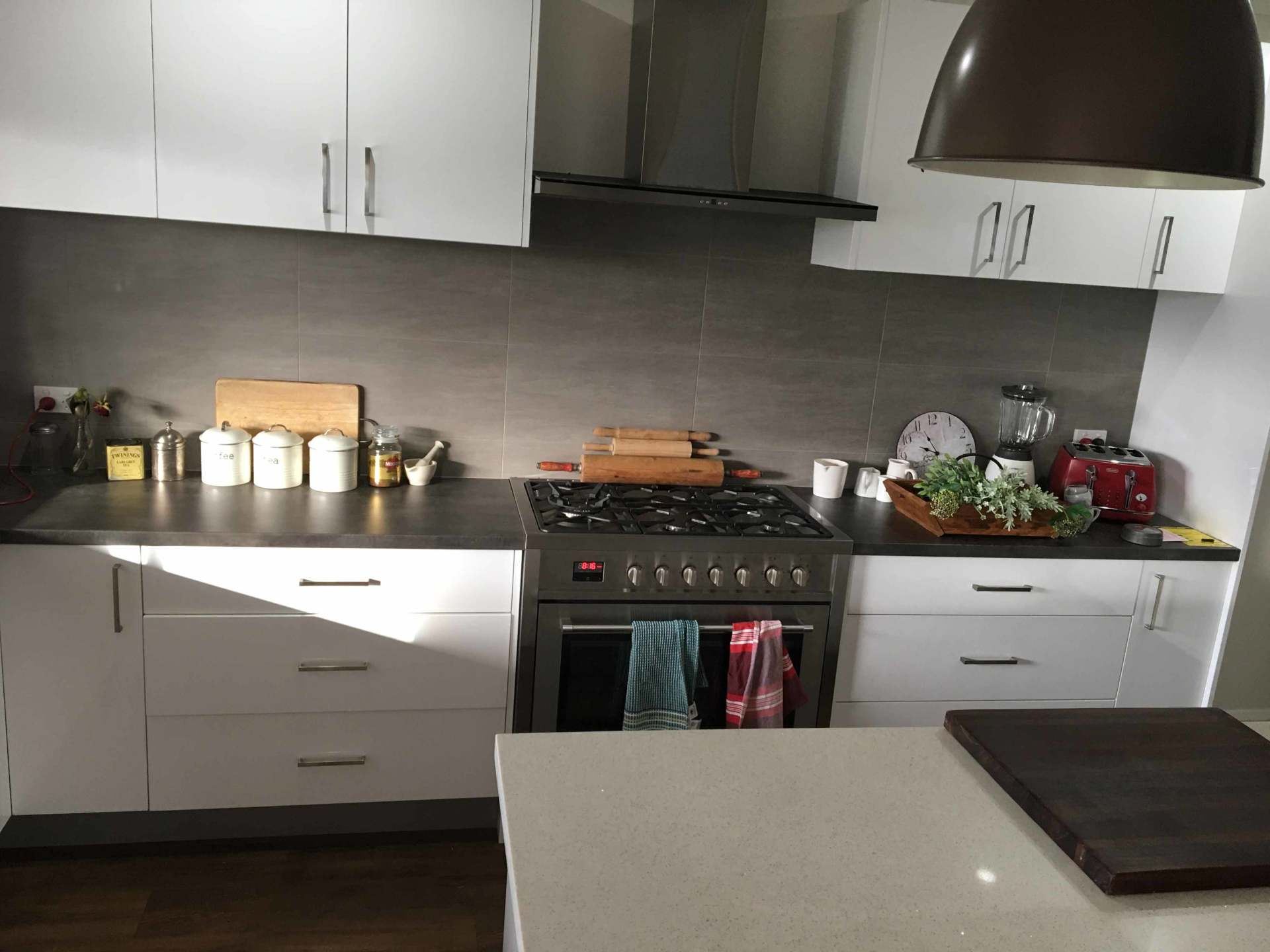 the kitchen set