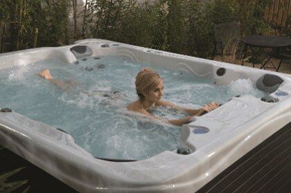 Lady on Hut Tubs - Hot Tub in Lewiston, ME Lady on Hut Tubs - Hot Tub in Lewiston, ME