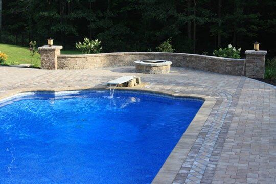 Pool 15 — Swimming pools in Lewiston, ME