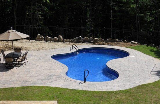 Pool 19 — Swimming pools in Lewiston, ME