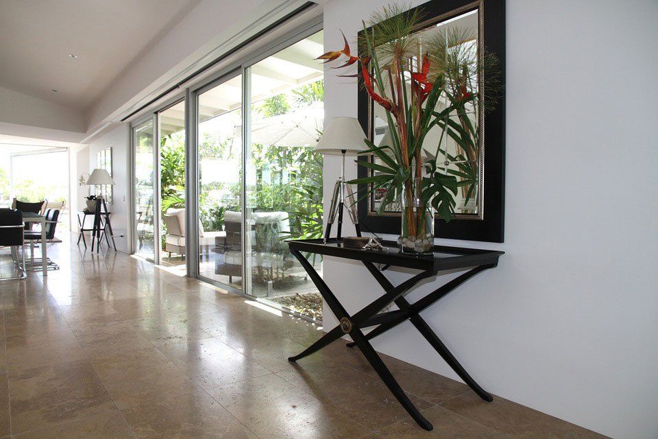Glass Repairs Robina