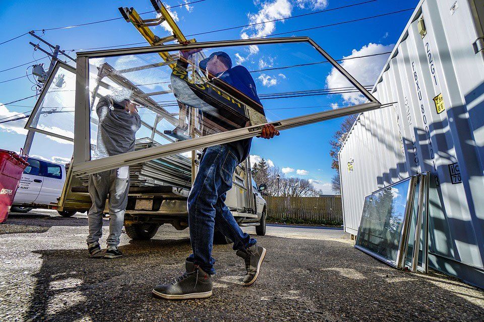Glass Repairs Palm Beach Gold Coast 24/7
